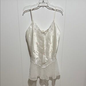 Elegant Cream Lace Chemise